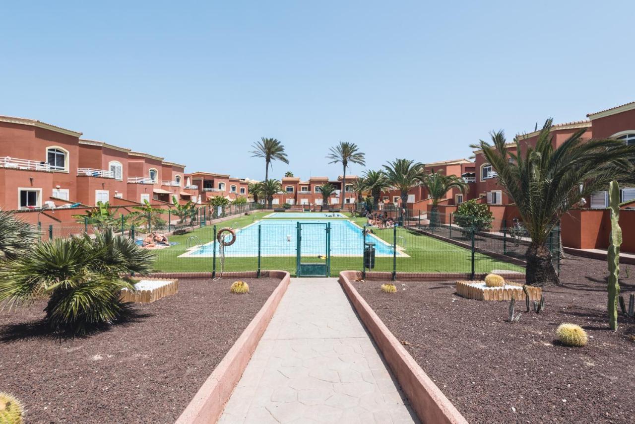 Em Holidays Corralejo Exterior photo
